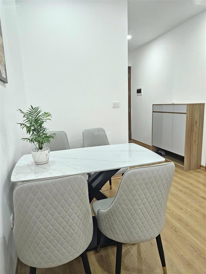 Cần tiền bán nhanh căn hộ yên bình complex thái nguyên full nội thất, chỉ việc xách vali vào ở