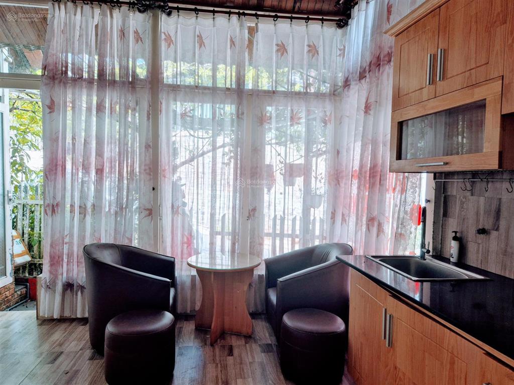 Cho thuê căn hộ 1pn tại phạm hồng thái, gần hồ xuân hương, đường xe hơi, nhiều tiện ích xung quanh