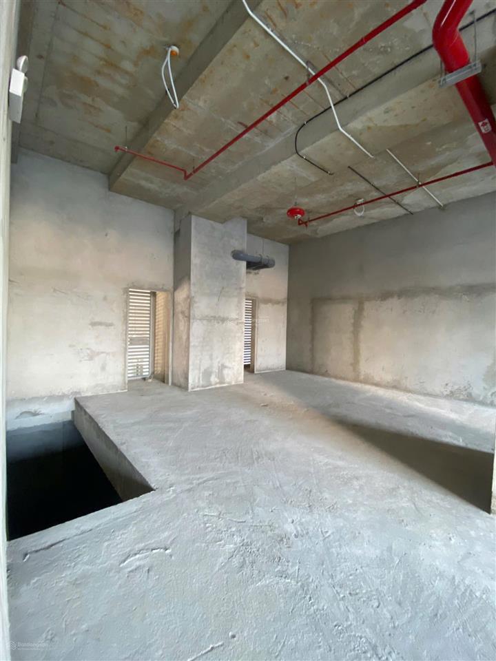 Bán shophouse tầng trệt, 2 mặt tiền happy one central. đã có sổ hồng, diện tích 189m2