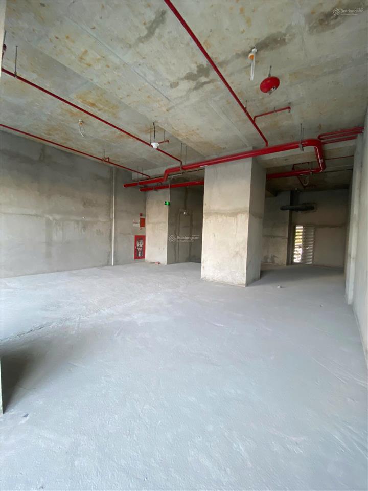 Bán shophouse tầng trệt, 2 mặt tiền happy one central. đã có sổ hồng, diện tích 189m2
