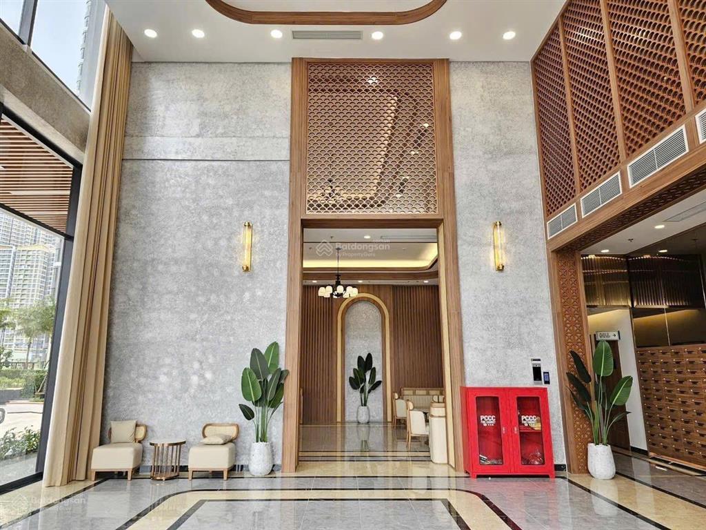 Bán gấp! the beverly  việt kiều người nn mua được 1pn + 3.4 tỷ view hồ bơi