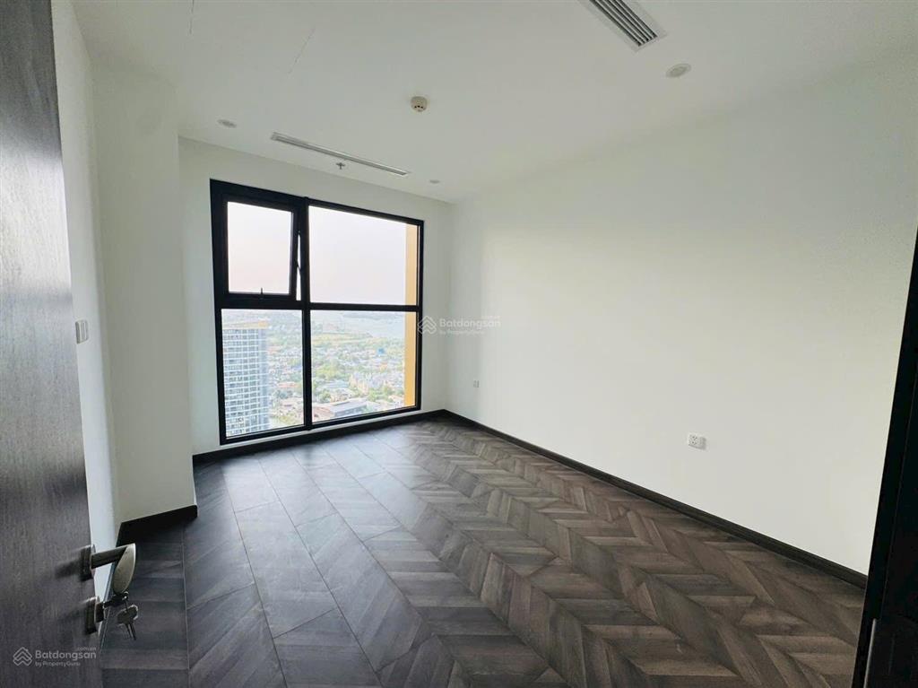 Vay 5 năm không lo lãi suất  the beverly  1pn + 1 dt 55m2 giá 3,52 tỷ (full) view sông đn