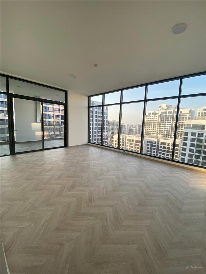Sẵn sổ! penthouse masterise  dt 370m2 5pn|5wc bán 28 tỷ (btp) sân vườn siêu lớn (40m2)