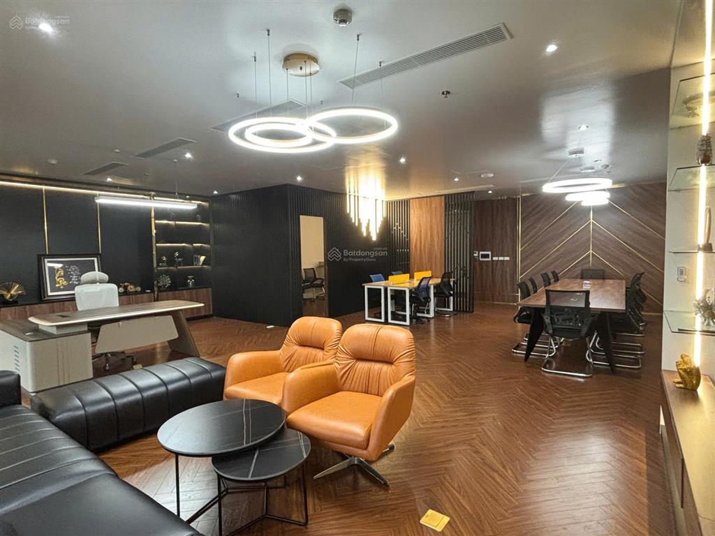 Cho thuê văn phòng tại tòa nhà epic tower  19 duy tân, cầu giấy, dt 750m2 có cắt lẻ