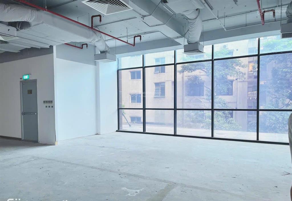 Cho thuê văn phòng dt 1000m2 có cắt lẻ diện tích tại tòa goldseason 47 nguyễn tuân
