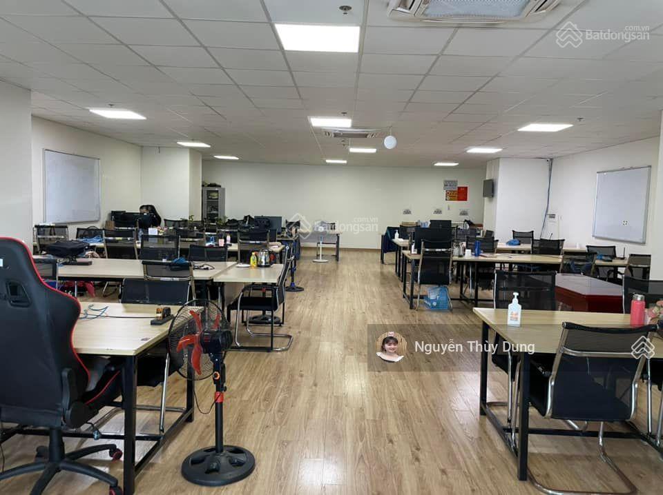 Cho thuê gấp sàn làm văn phòng, studio tại tòa the golden palm  21 lê văn lương, diện tích 321m2