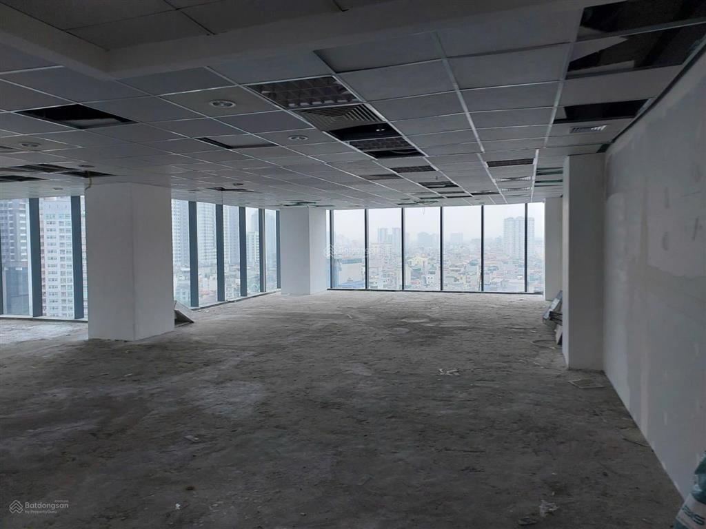 Siêu phẩm văn phòng tại tòa nhà center building (hapulico complex)  dt cho thuê 275m2