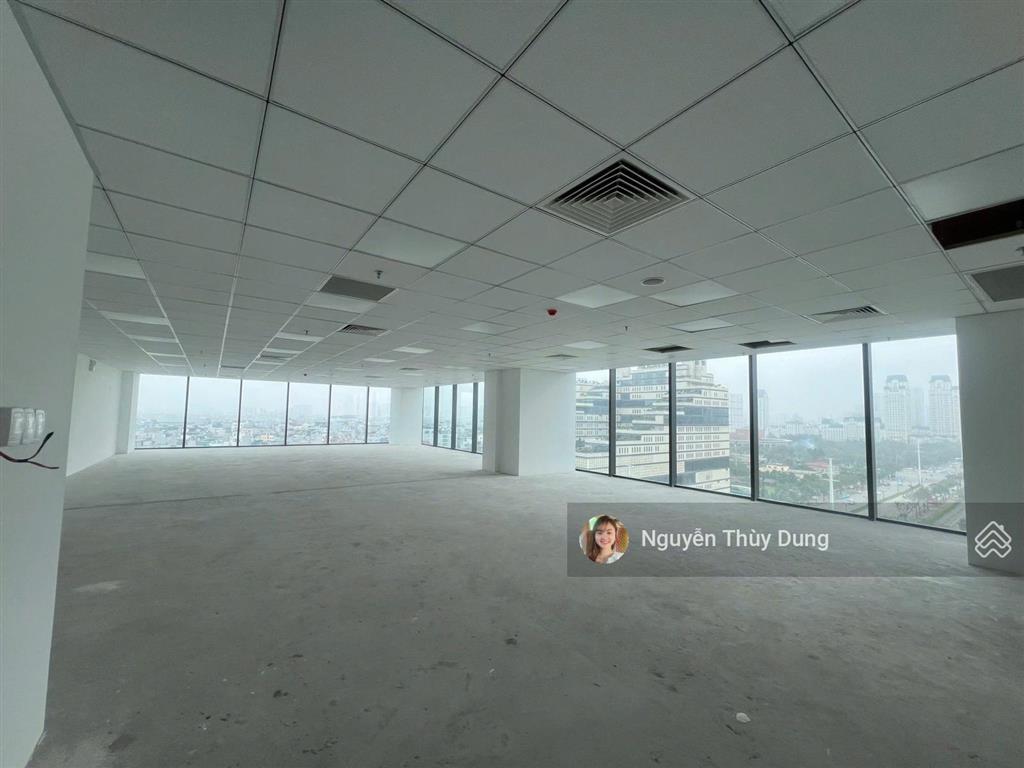 Cho thuê sàn tại pearl tower, châu văn liêm, dt 984m2 có cắt lẻ