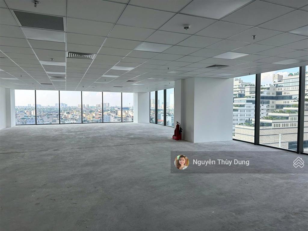 Cho thuê sàn tại pearl tower, châu văn liêm, dt 984m2 có cắt lẻ
