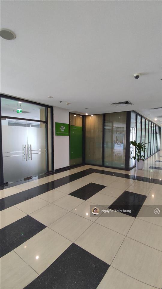 Cho thuê sàn văn phòng tại tòa nhà golden palace 54 lê văn lương, diện tích 600m2 có cắt lẻ