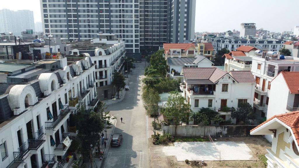 Bán biệt thự 266m2 2 mặt tiền tại khu đô thị Đặng Xá, Gia Lâm view thoáng kinh doanh đỉnh