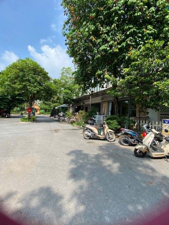 Cho thuê nhà nguyên căn 132m2 4 tầng 2 mặt tiền vừa ở vừa kinh doanh KĐT Đặng Xá,Gia Lâm