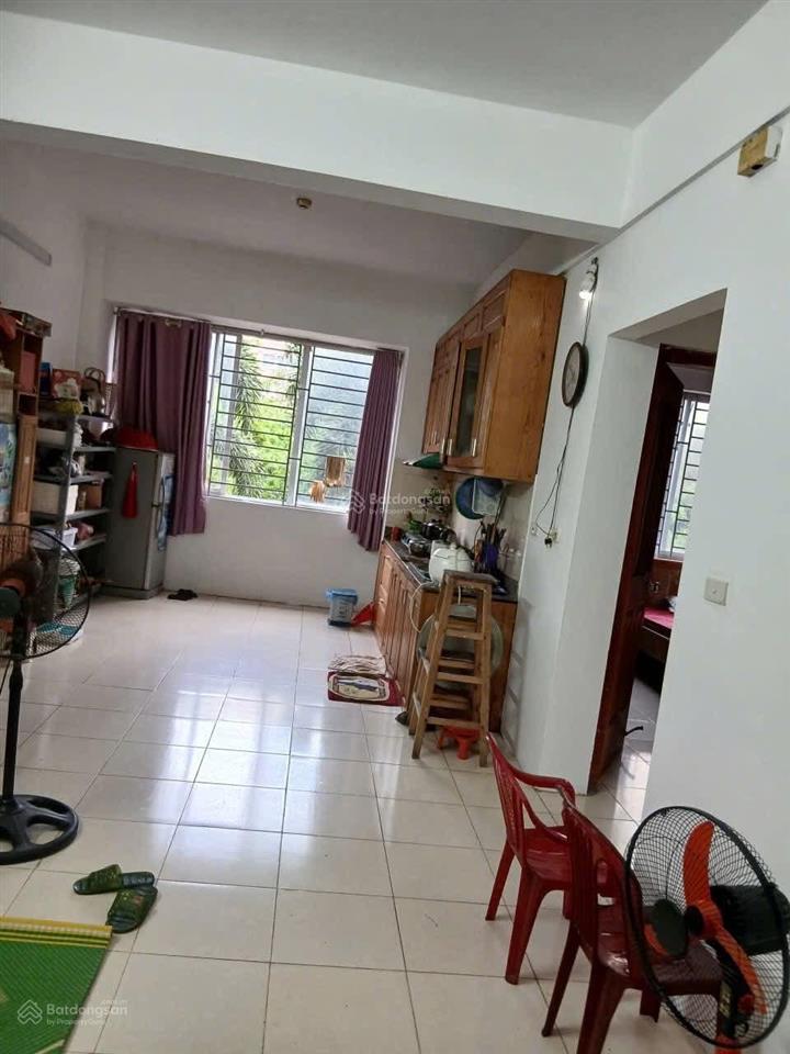 Bán căn hộ chung cư tòa thương mại kđt đặng xá, gia lâm 70m2 lô góc 2pn 2vs tầng thoáng, sđcc