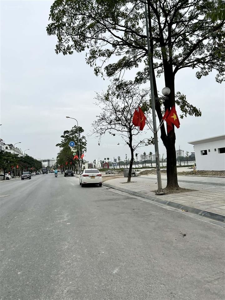 Bán đất mặt phố đường đôi lý thánh tông, trâu quỳ 68m2 mtien 4.5m siêu kinh doanh