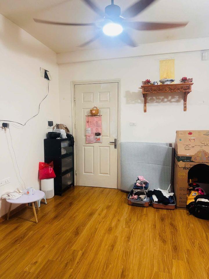 Bán gấp căn hộ chưng cư KĐT Đặng Xá, 48m2 căn góc, 2pn 1vs tầng trung, cực thoáng