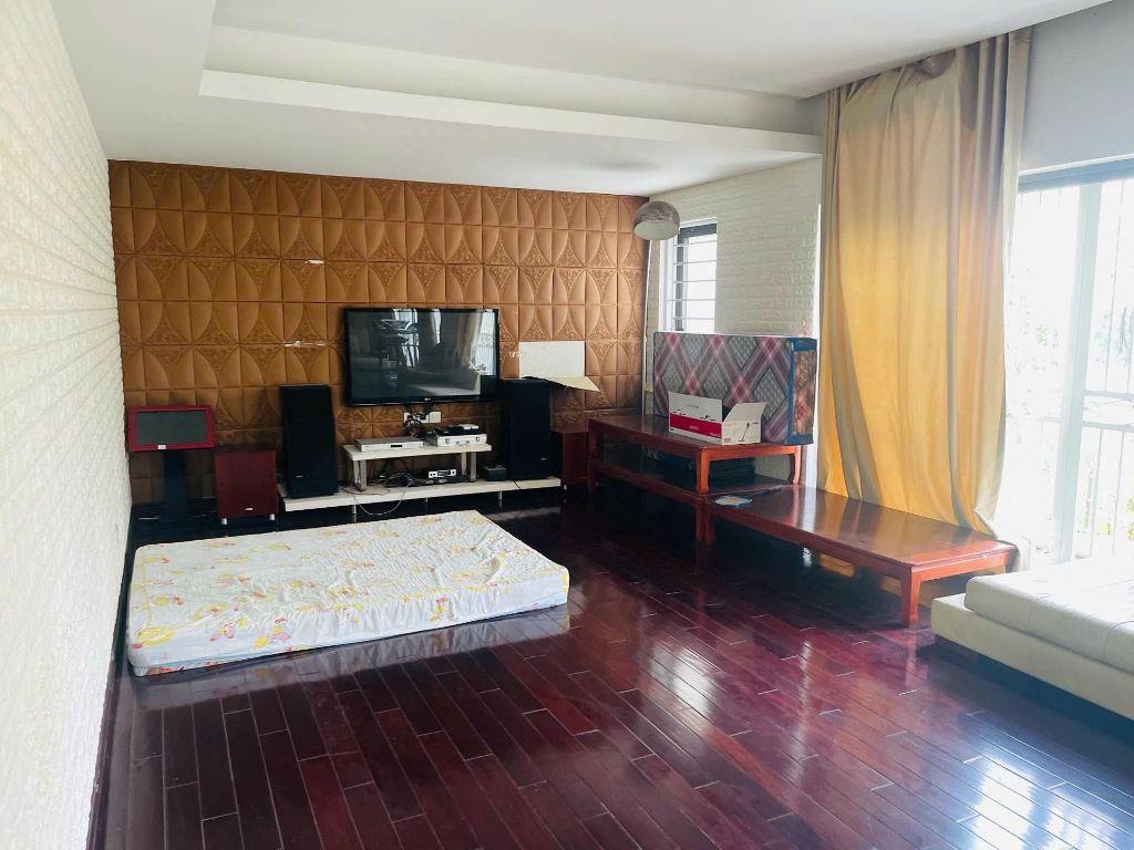 Bán gấp: Cặp liền kề 2 mặt tiền khu đô thị Đặng Xá,Gia Lâm 264m2 hoàn thiện thang máy