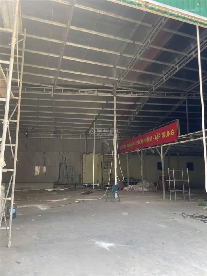 Cho thuê nhà riêng phù hợp làm kho xưởng tại gia cốc, kiêu kỵ, gia lâm 550m2 có điện 3 pha