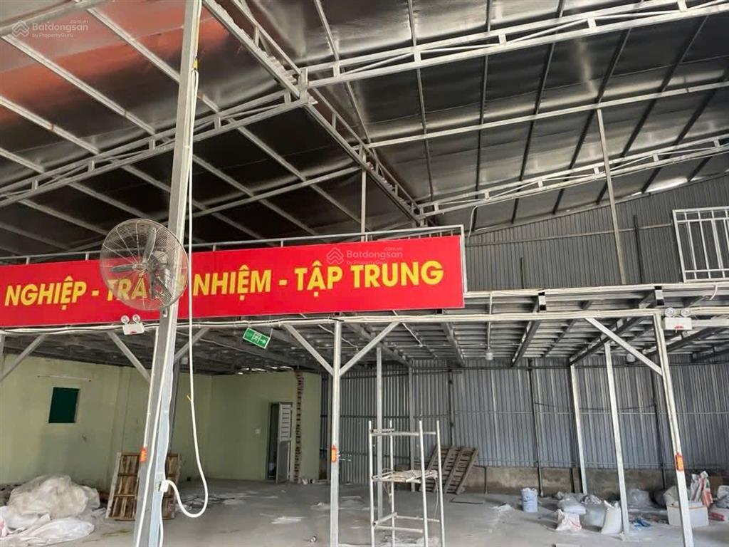 Cho thuê nhà riêng phù hợp làm kho xưởng tại gia cốc, kiêu kỵ, gia lâm 550m2 có điện 3 pha