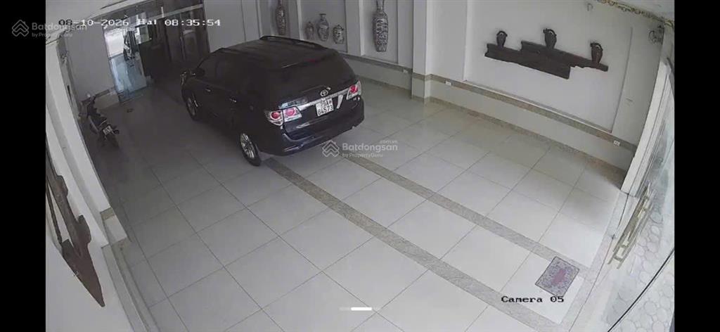 Cho thuê căn hộ dịch vụ, tầng 2 mặt phố nguyễn mậu tài, trâu quỳ 130m2 thông sàn thang máy