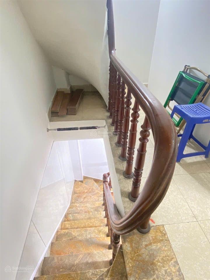 Cho thuê căn hộ dịch vụ, mbkd, nhà riêng mặt tiền phố nguyễn đức thuận, gia lâm 3 tầng kinh doanh