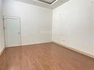 Cho thuê căn hộ dịch vụ, mbkd, nhà riêng mặt tiền phố nguyễn đức thuận, gia lâm 3 tầng kinh doanh