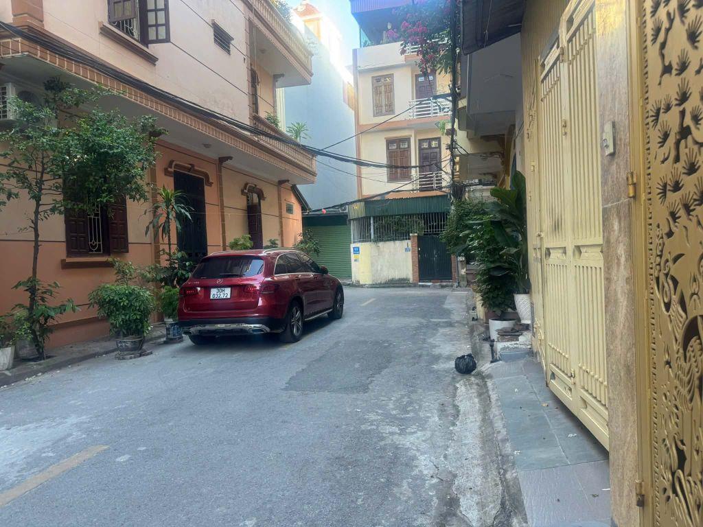 Cho thuê nhà nguyên căn 66m2 4 tầng phố Ô Cách,Việt Hưng,Long Biên full đồ xịn ở ngay 