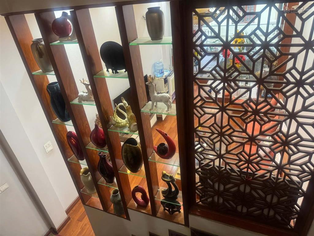 Cho thuê căn hộ dịch vụ 66m2 250m2 sử dụng 5 phòng phố ô cách, việt hưng, long biên full đồ ở ngay