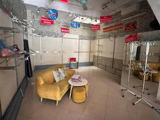 Cho thuê căn hộ dịch vụ, 70m2 4t mặt phố ngô xuân quảng, trâu quỳ mặt tiền 5m sát hv nông nghiệp