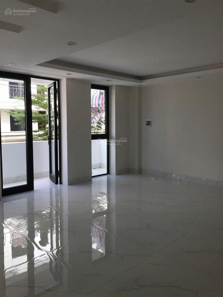 Cho thuê căn hộ dịch vụ, mbkd 75m2 lô góc 5 sàn đường phân lô khu trâu quỳ, gia lâm