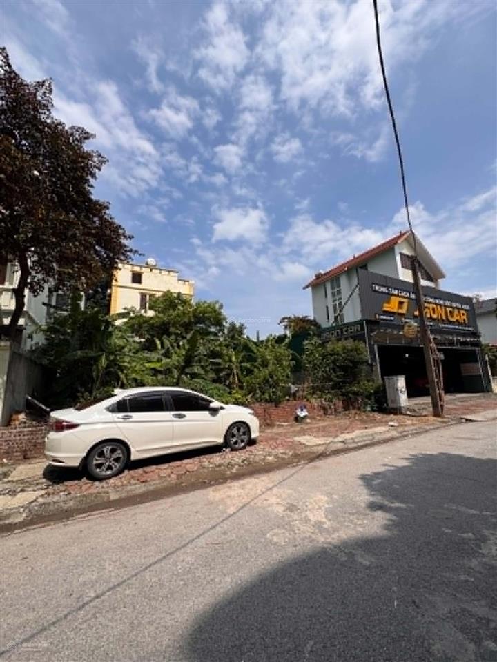 Bán đất đấu giá 31ha trung tâm trâu quỳ, gia lâm 102m2 đường 15m view sân chơi, thoáng