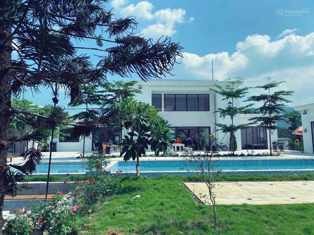 Chuyển nhượng khuôn viên với giá cực tốt, view siêu đẹp tại lương sơn  hoà bình