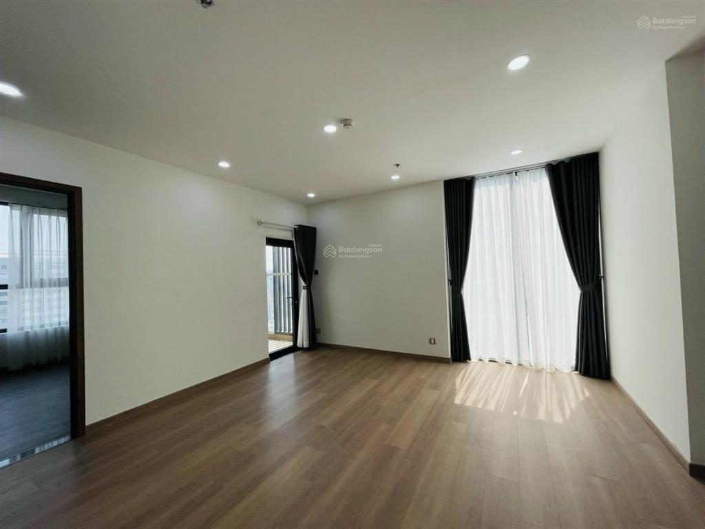 Park view trống căn 2pn 2wc nhà ntcb 16tr   0901 422 ***