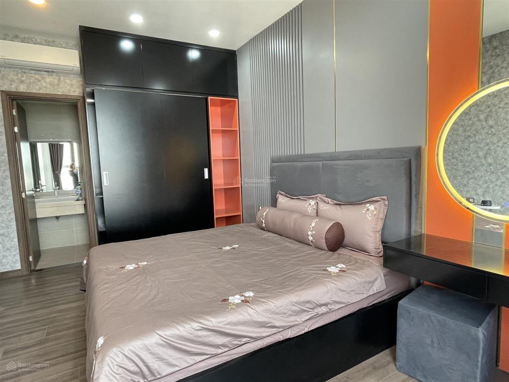 Cho thuê 2pn/77m2 view lm81 nhà đầy đủ nội thất đẹp, trống sẵn   0901 422 ***