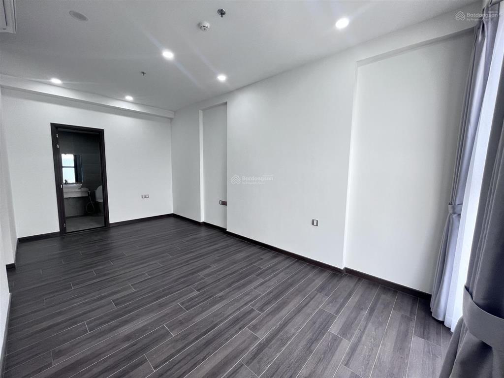 Cho thuê penthouse park view điện biên phủ   0901 422 ***