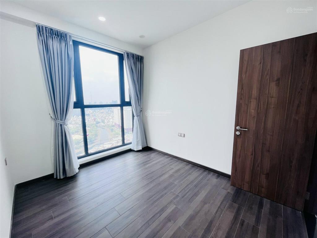 Cho thuê penthouse park view điện biên phủ   0901 422 ***