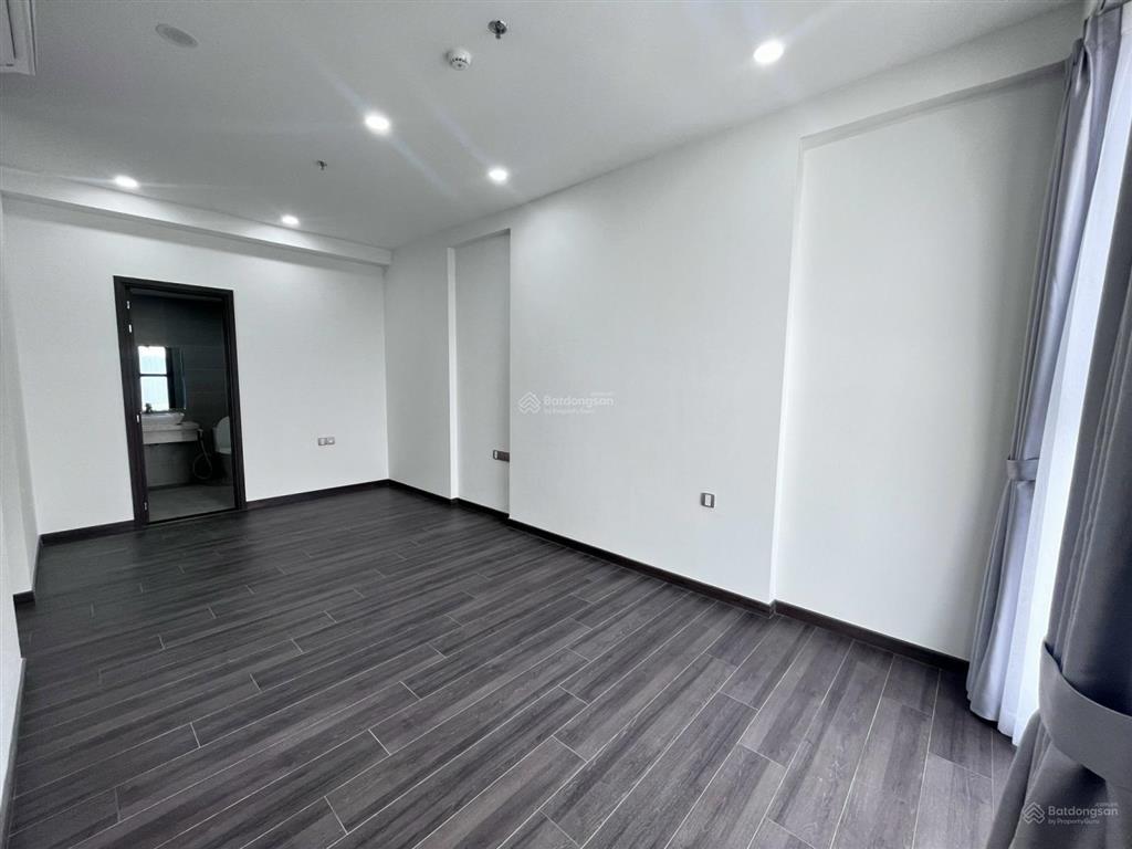 Cho thuê penthouse park view điện biên phủ   0901 422 ***