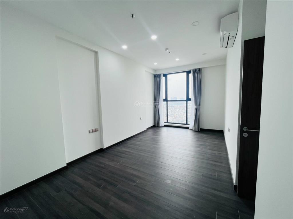 Cho thuê penthouse park view điện biên phủ   0901 422 ***