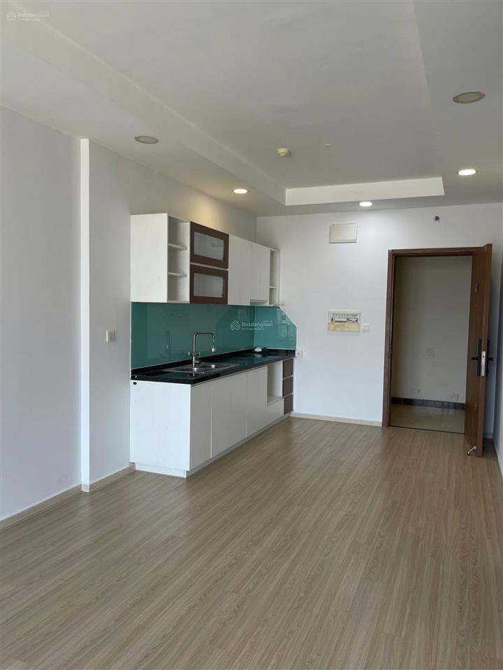 Bán căn 2pn/68m2  nhà vừa sơn lại đẹp như hình   0901 422 *** xem nhà