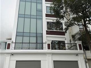 Bán gấp nhà mặt phố nguyễn thị thập. dt 86m2 x 7t. mt 7m.phố vip kinh doanh sầm uất.