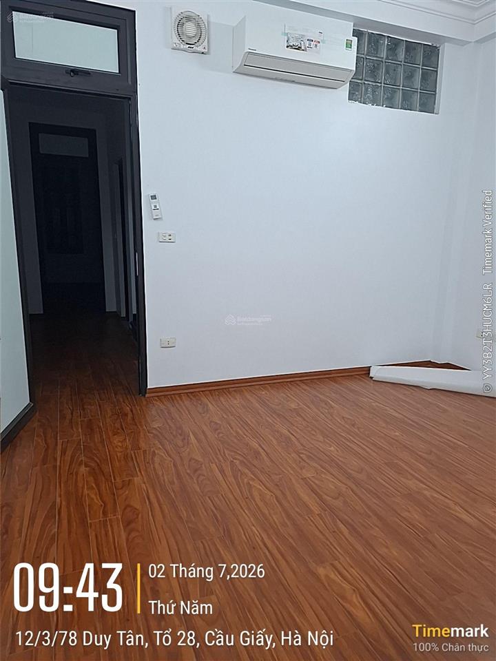 Cho thuê nhà số 20 ngõ 78 duy tân. dt 60m2 x 4t. mt 4,5m. nhà đã sơn sửa đẹp