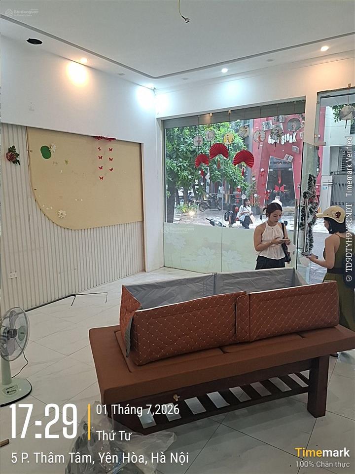 Cho thuê nhà 16 ngõ 122 trung hòa, cách 1 nhà ra mặt phố trung hòa. dt 105m x 4.5t. mt 6m