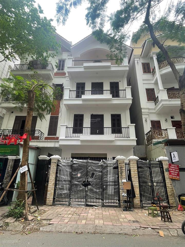 Cho thuê nhà 25a ngõ 4 thành thái, dt 103m2 x 4.5t. mt 6m. đường 2 ô tô tải tránh nhau