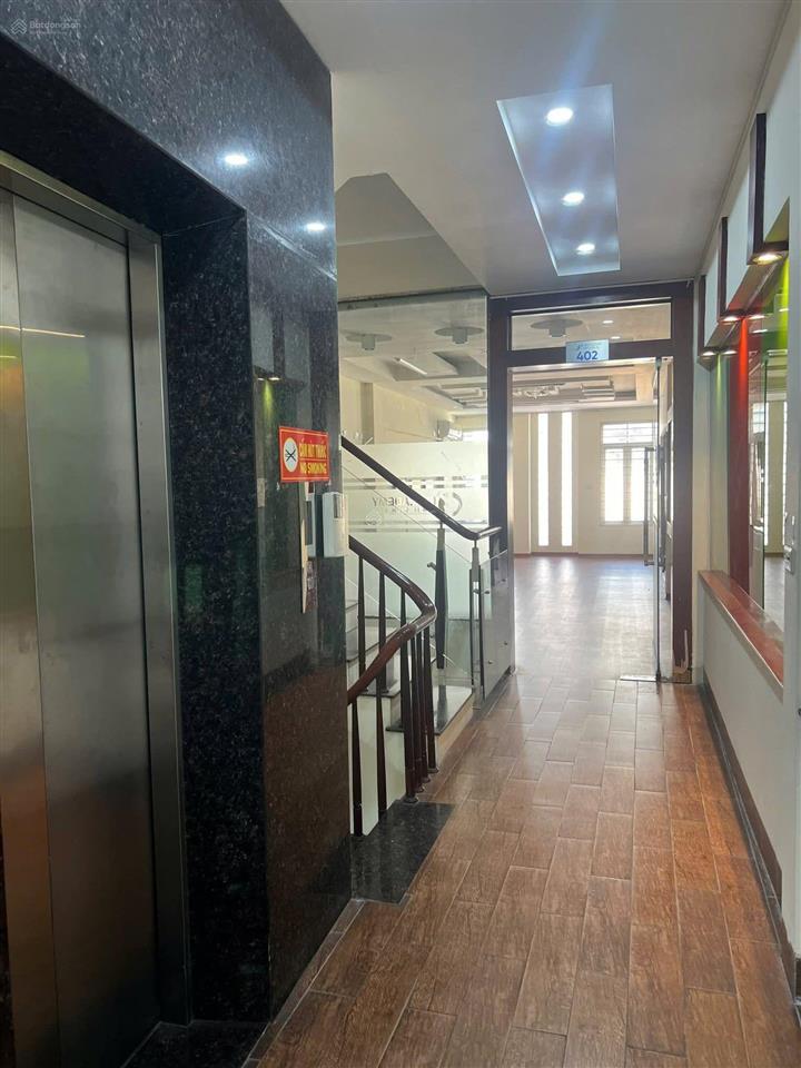 Chính chủ cần tiền bán gấp nhà liền kề phố nguyễn vĩnh bảo cầu giấy cạnh trường archimedes academy.