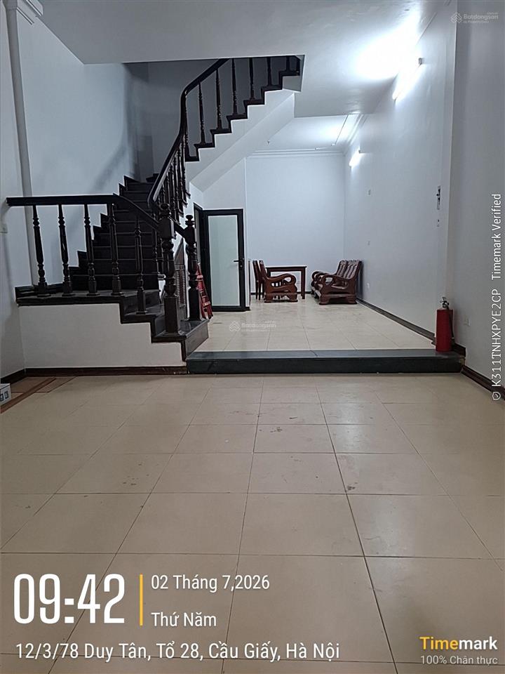 Cho thuê nhà mặt ngõ đường rộng. tại số 20 ngõ 78 phố duy tân. dt 60m2 x 4t. mt 4,5m
