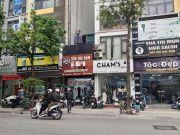 Cho thuê nhà mặt ngõ đường rộng. tại số 20 ngõ 78 phố duy tân. dt 60m2 x 4t. mt 4,5m