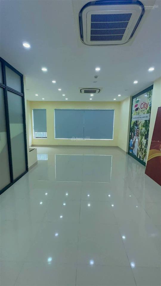 Cho thuê nhà 6 kđt nam trung yên. dt 95m2 x 6t. mặt tiền 6.5m, có pccc, thang máy