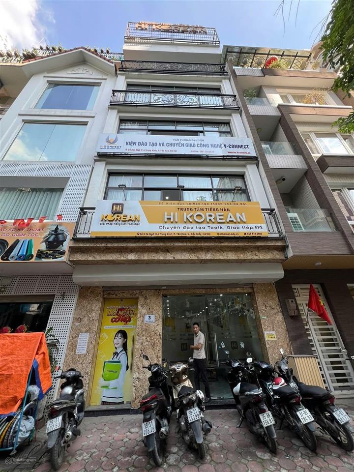 Cho thuê nhà phân lô đường vũ phạm hàm. dt 75m2 x 7 tầng  trung kính, mt 6m, có thang máy