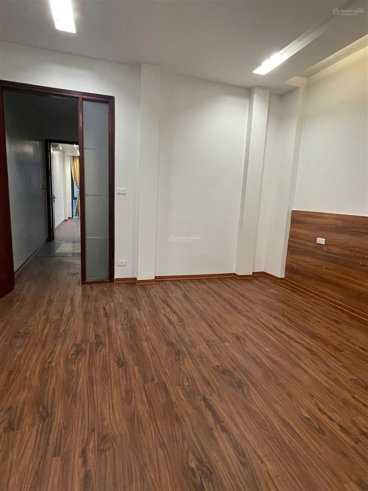 Cho thuê nhà ngõ nguyễn thị định, cầu giấy 90m2 x 6.5 tầng, có thang máy