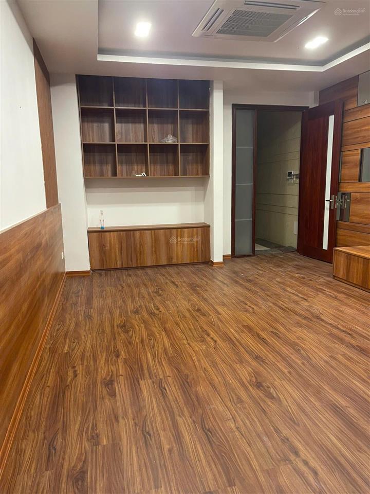 Cho thuê nhà lk a10  đường nguyễn chánh dt 100m2 x 6t. mt 5,5m. có tháng máy