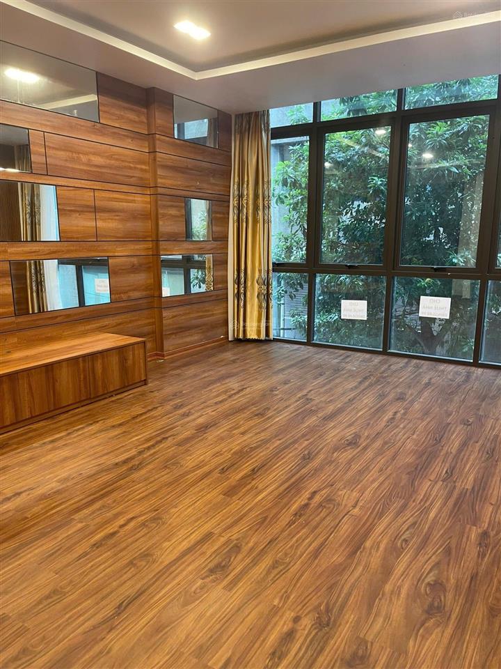 Cho thuê nhà lk a10  đường nguyễn chánh dt 100m2 x 6t. mt 5,5m. có tháng máy